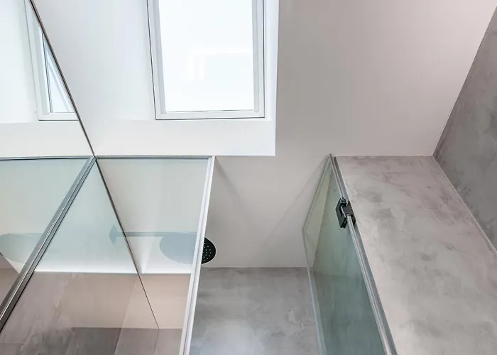 Door 65 - Historical Center *