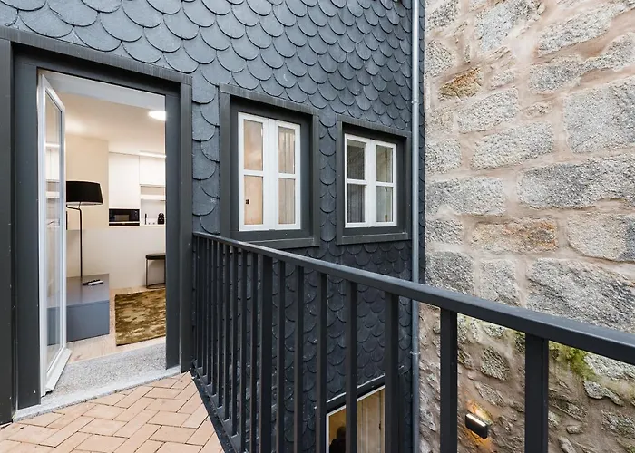 Door 65 - Historical Center Апартаменты