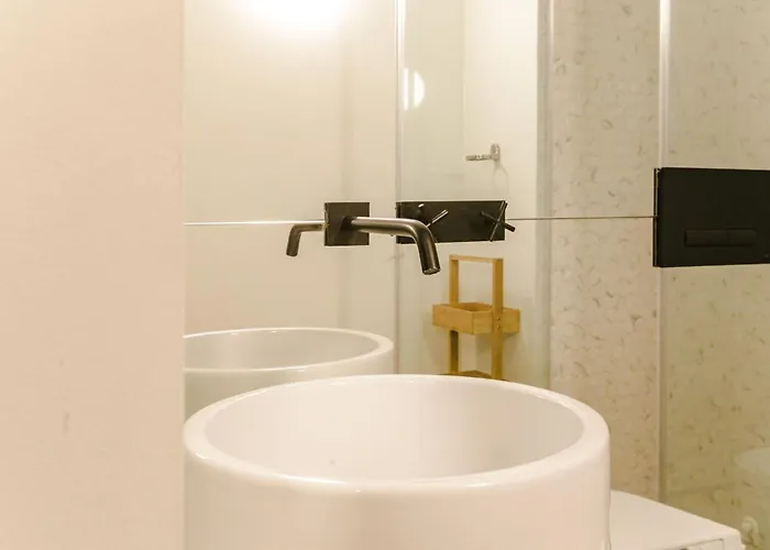 Door 65 - Historical Center Апартаменты