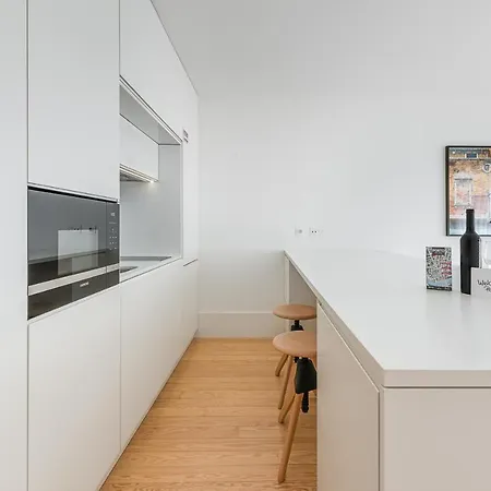 Door 65 - Historical Center 波尔图