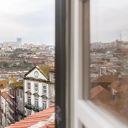 Door 65 - Historical Center 公寓 *