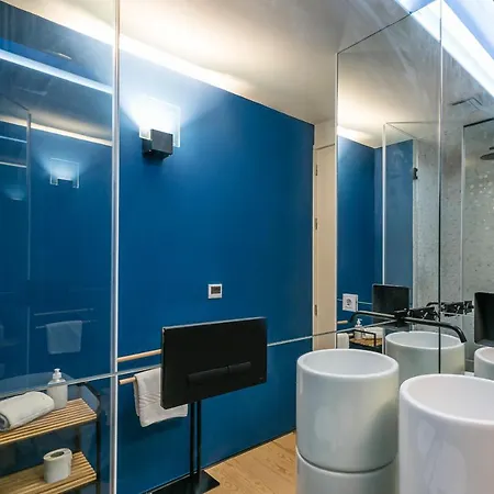 Door 65 - Historical Center 波尔图