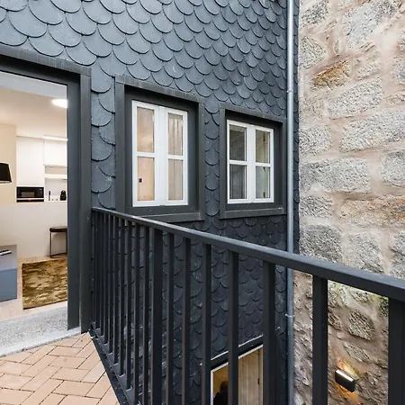 Door 65 - Historical Center 公寓