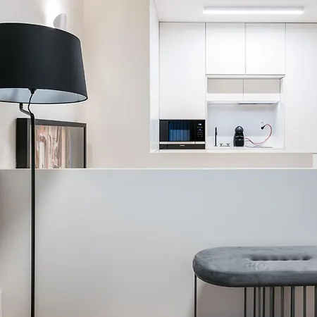 Door 65 - Historical Center 公寓