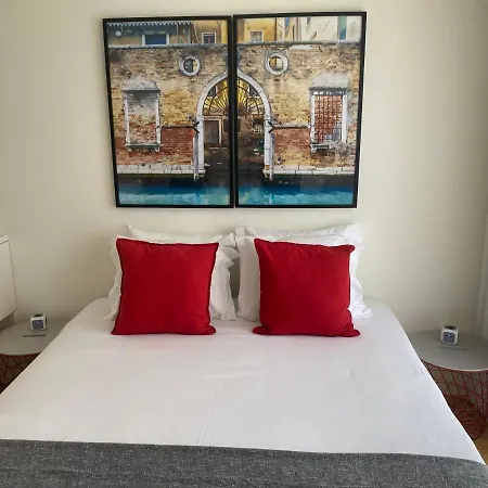 Door 65 - Historical Center * 波尔图