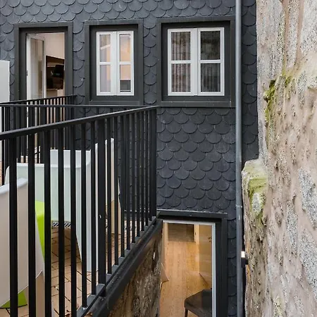 Door 65 - Historical Center * Porto