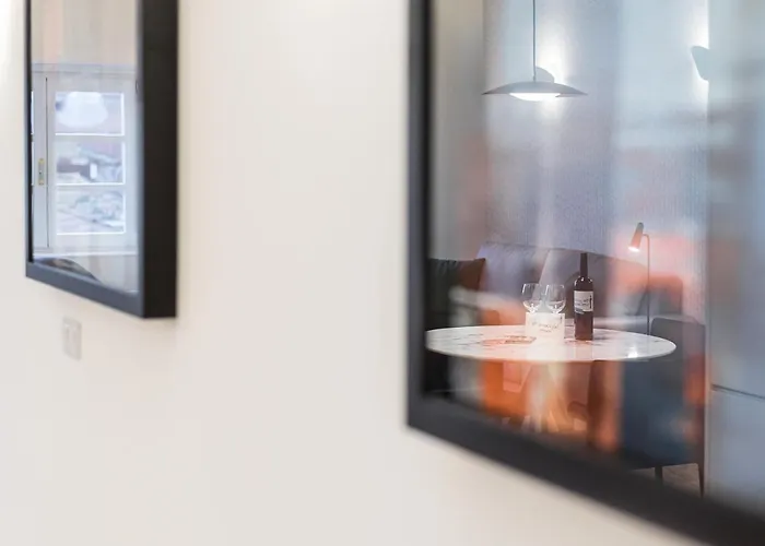 Door 65 - Historical Center Apartament Porto