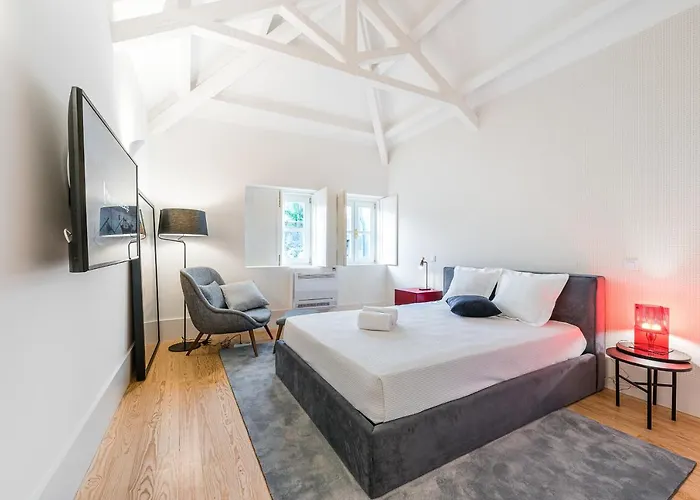 Door 65 - Historical Center *